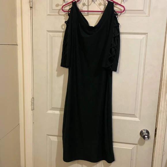 Love Ari NWOT Green Bodycon Dress Size 2X - Picture 5 of 8